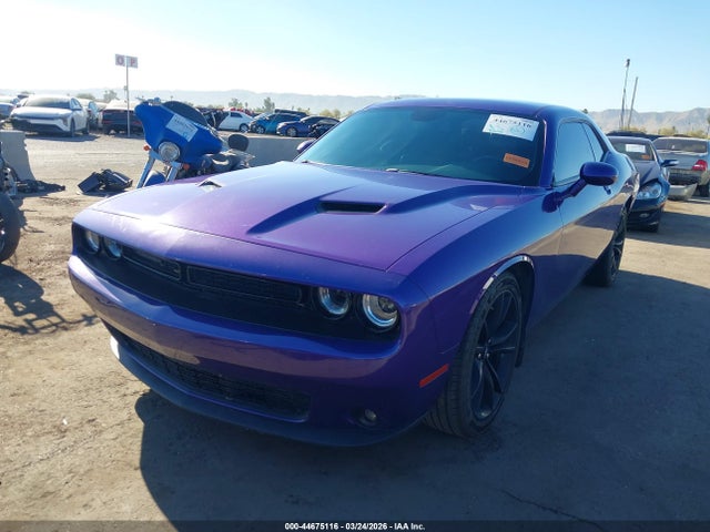 44675116 :رقم المزاد ، 2C3CDZAG6JH334696 vin ، 2018 Dodge Challenger Sxt Plus مزاد بيع