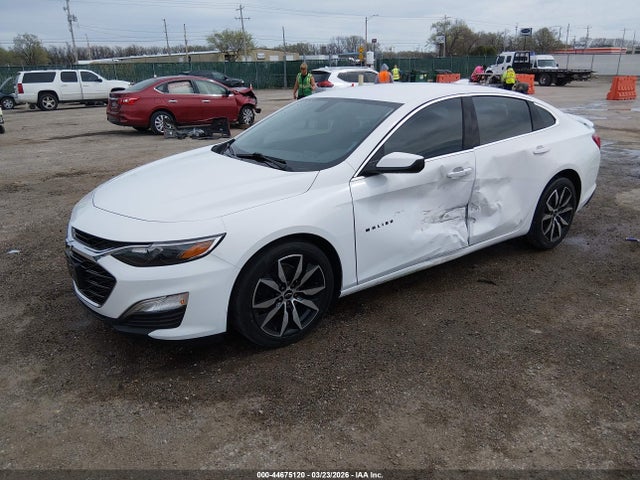 1G1ZG5ST8LF133915 Chevrolet Malibu Fwd Rs