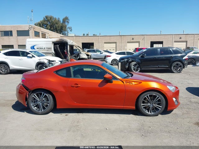 Scion FR-S 2015 JF1ZNAA16F9704493 Image 13