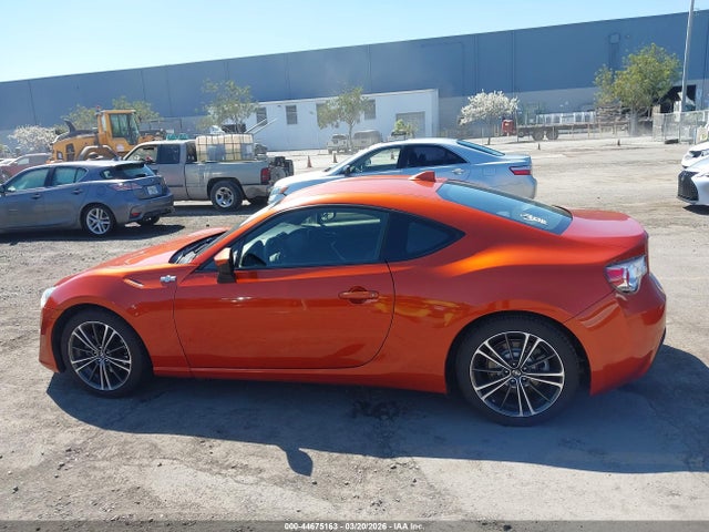 Scion FR-S 2015 JF1ZNAA16F9704493 Image 14
