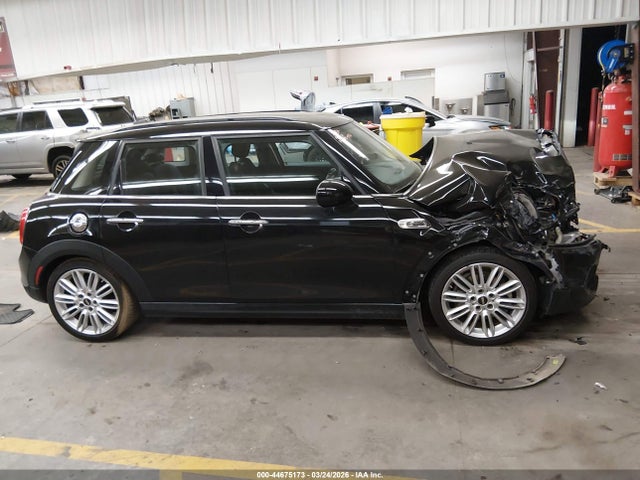 Mini Hardtop Cooper S 2016 WMWXU3C57G2B63187 Image 13
