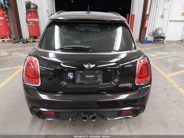 Mini Hardtop Cooper S 2016 WMWXU3C57G2B63187 Image 16