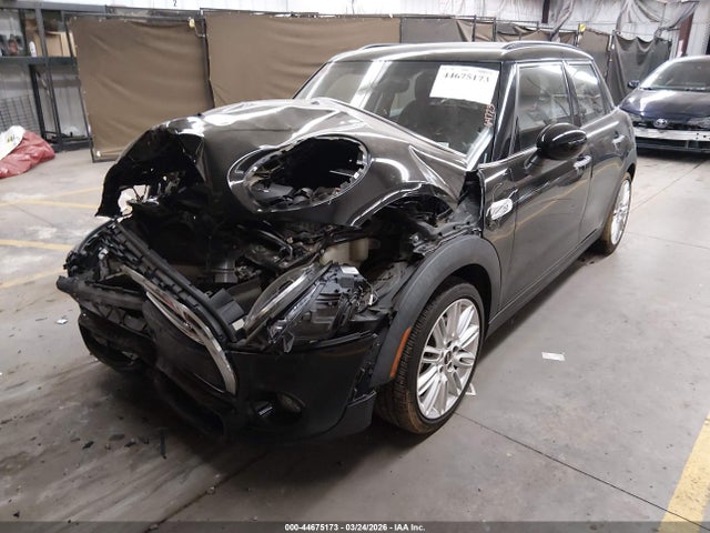 Mini Hardtop Cooper S 2016 WMWXU3C57G2B63187 Image 2