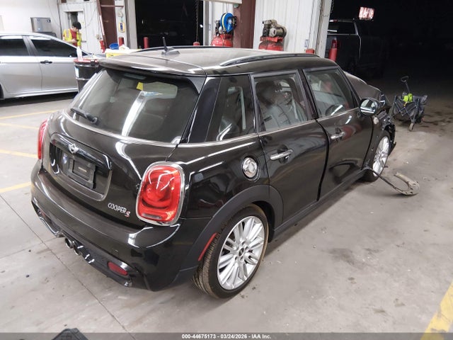 Mini Hardtop Cooper S 2016 WMWXU3C57G2B63187 Image 4