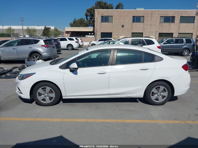 1G1BC5SM0J7131038 Chevrolet Cruze Ls Auto