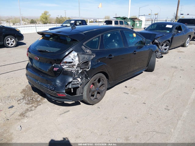 Ford FOCUS ST 2014 1FADP3L92EL243782 Image 4