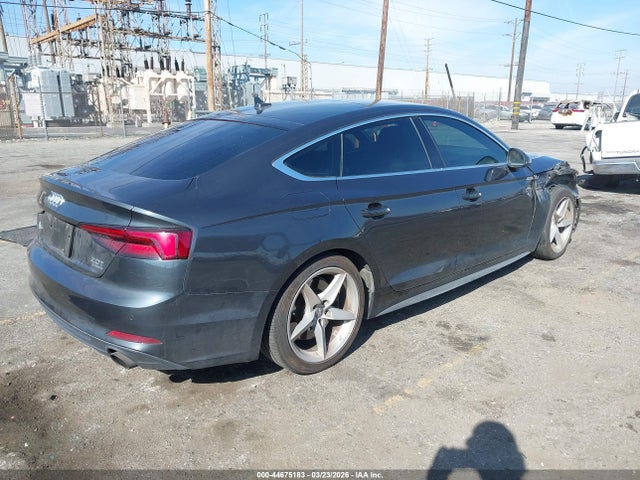2018 Audi A5 2.0t Premium მანქანა იყიდება აუქციონზე, vin: WAUENCF52JA060236, აუქციონის ნომერი: 44675183