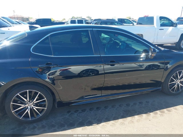 4T1S11AK5PU738905 Toyota CAMRY SE