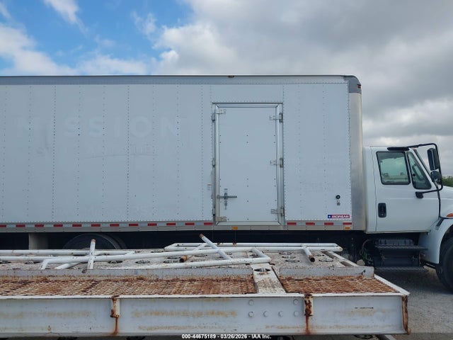 International Durastar 4300 2018 3HAMMMML2JL544842 Image 14