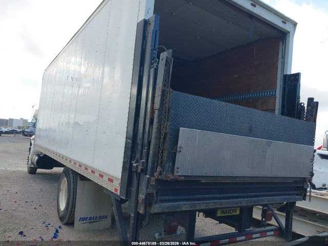 International Durastar 4300 2018 3HAMMMML2JL544842 Image 3