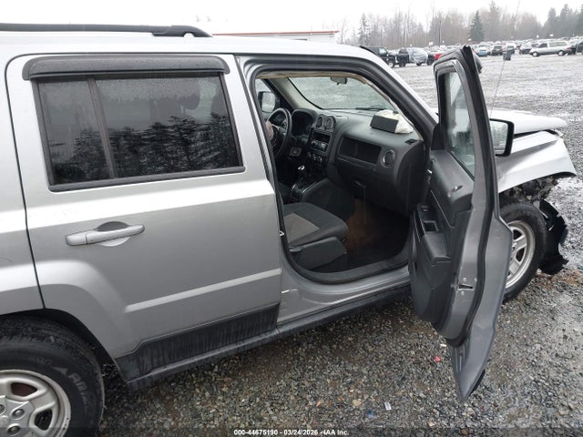 2015 JEEP PATRIOT 1C4NJPBA4FD284171 Photo 4