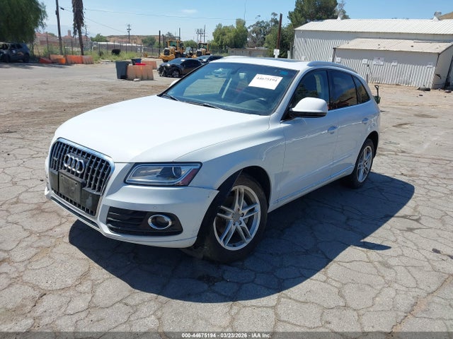 Audi Q5 2.0t Premium 2015 WA1LFAFP6FA097594 Image 2