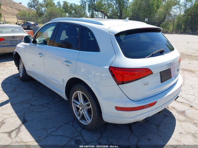 WA1LFAFP6FA097594 Audi Q5 2.0t Premium