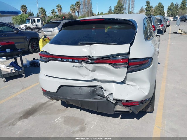Porsche Macan 2020 WP1AA2A54LLB10834 Image 6