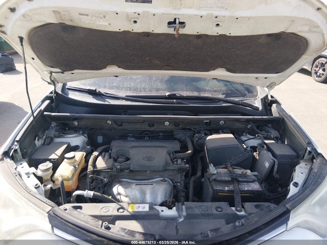 Toyota RAV4 LE 2017 JTMBFREV2HJ108271 Image 10