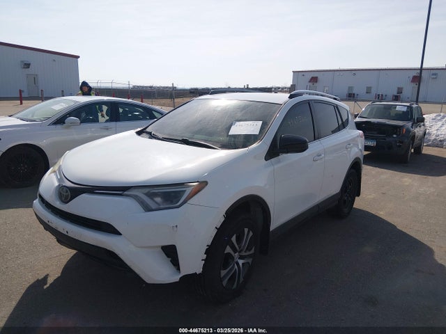 Toyota RAV4 LE 2017 JTMBFREV2HJ108271 Image 2
