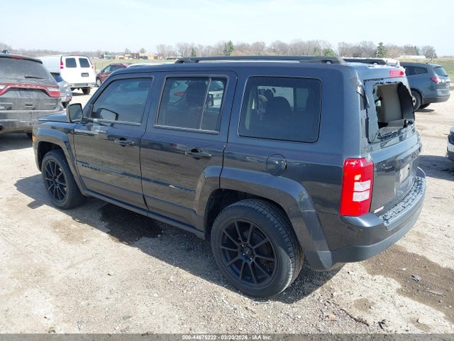 2015 Jeep Patriot Sport მანქანა იყიდება აუქციონზე, vin: 1C4NJPBA0FD304772, აუქციონის ნომერი: 44675222