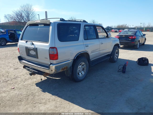 1997 TOYOTA 4RUNNER JT3HN86R3V0087204 Photo 3