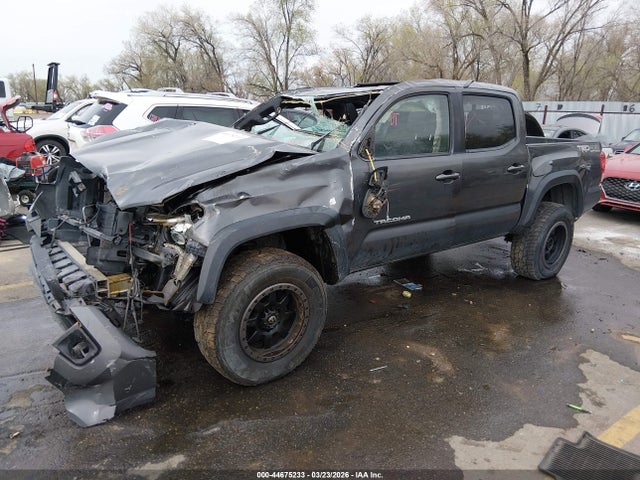 3TMCZ5AN9GM004064 Toyota Tacoma Trd Off Road