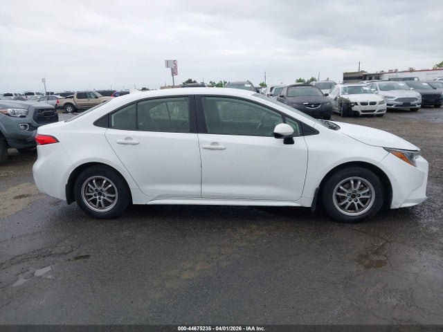 Продаж на аукціоні авто 2022 Toyota Corolla Hybrid Le, vin: JTDEAMDE3N3007658, номер лоту: 44675235
