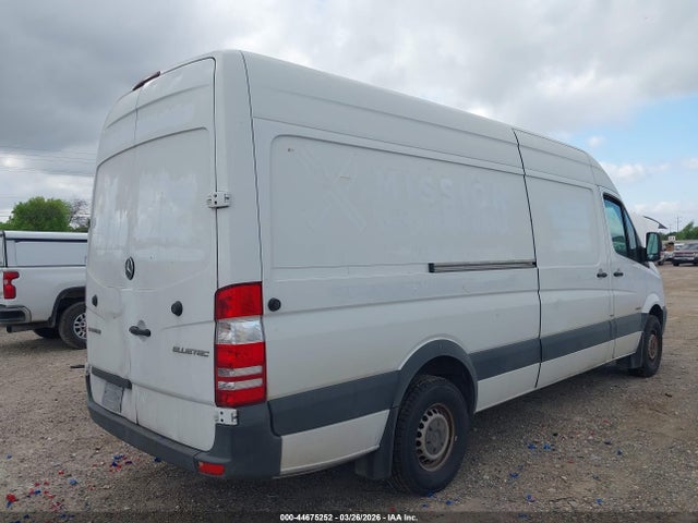 Продаж на аукціоні авто 2014 Mercedes-benz Sprinter 2500 High Roof, vin: WD3PE8DC5E5892916, номер лоту: 44675252