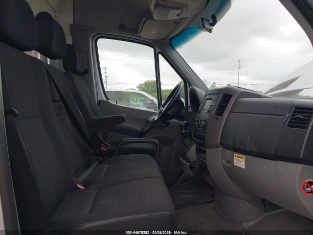 Продаж на аукціоні авто 2014 Mercedes-benz Sprinter 2500 High Roof, vin: WD3PE8DC5E5892916, номер лоту: 44675252