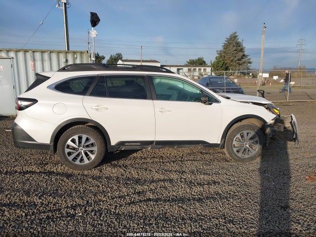 44675275 :رقم المزاد ، 4S4BTAFC7N3161194 vin ، 2022 Subaru Outback Premium مزاد بيع