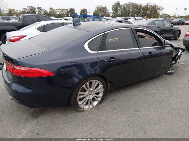44675281 :رقم المزاد ، SAJBD4FXXLCY84980 vin ، 2020 Jaguar Xf 25t Premium Rwd Automatic مزاد بيع