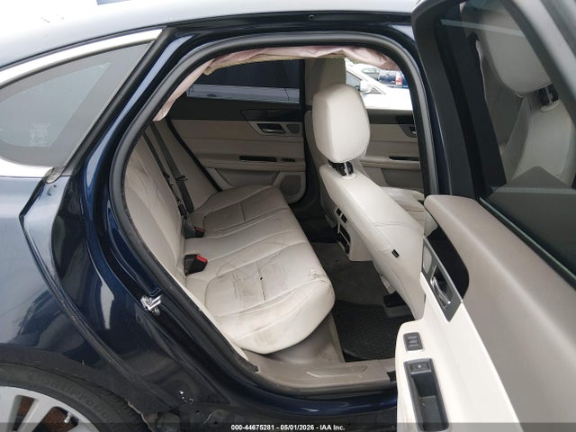 44675281 :رقم المزاد ، SAJBD4FXXLCY84980 vin ، 2020 Jaguar Xf 25t Premium Rwd Automatic مزاد بيع