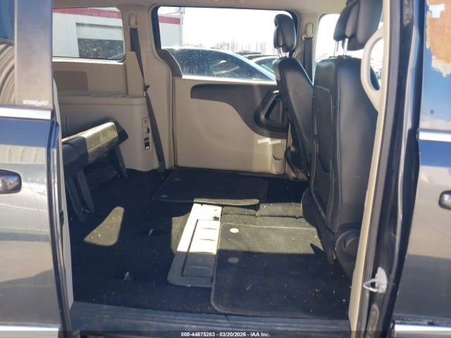 Продажа на аукционе авто 2014 Chrysler Town & Country Touring, vin: 2C4RC1BG5ER218253, номер лота: 44675283