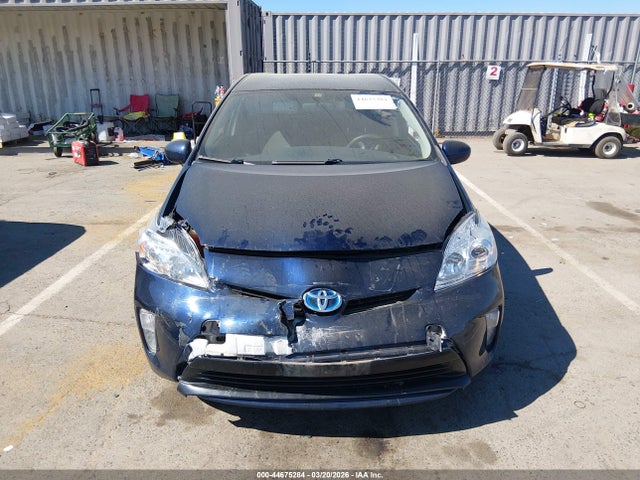 Toyota Prius Two 2015 JTDKN3DU8F0461853 Image 6