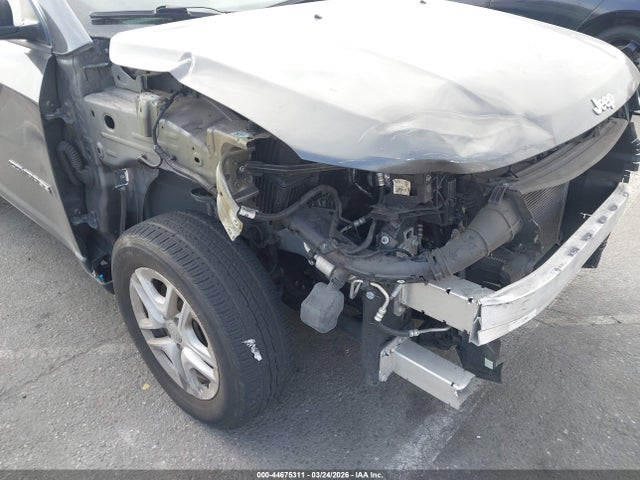 44675311 :رقم المزاد ، 3C4NJCAB5LT134059 vin ، 2020 Jeep Compass Sport Fwd مزاد بيع