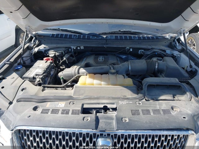 5LMJJ3LT0JEL04161 Lincoln Navigator L Reserve