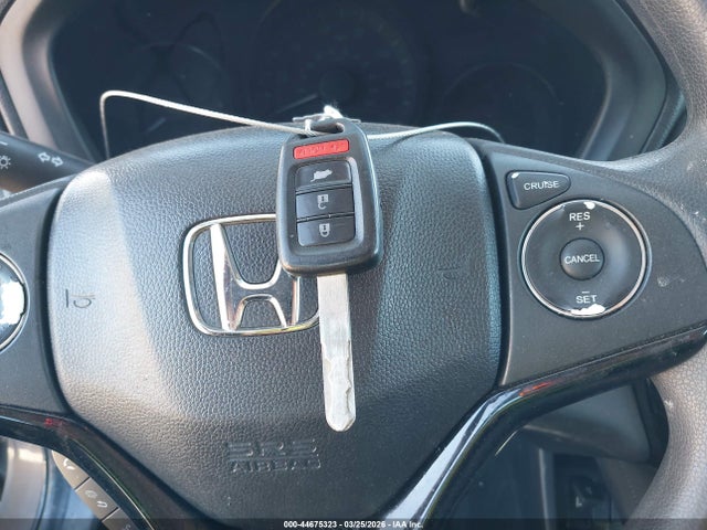 3CZRU5H37GM722977 Honda HR-V LX