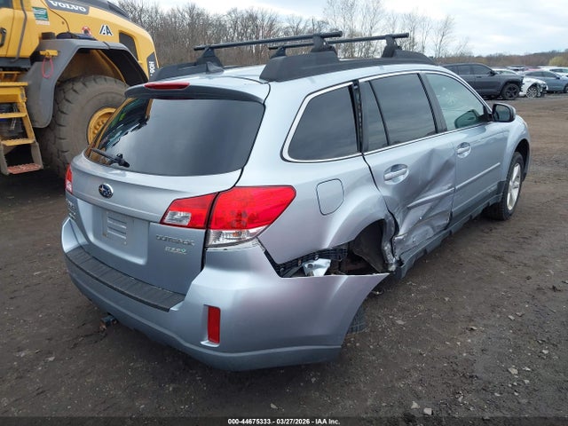 2013 Subaru Outback 2.5i Limited მანქანა იყიდება აუქციონზე, vin: 4S4BRBPC4D3293685, აუქციონის ნომერი: 44675333