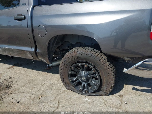 5TFDY5F16LX879751 Toyota Tundra Sr5