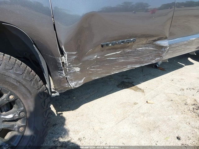 5TFDY5F16LX879751 Toyota Tundra Sr5