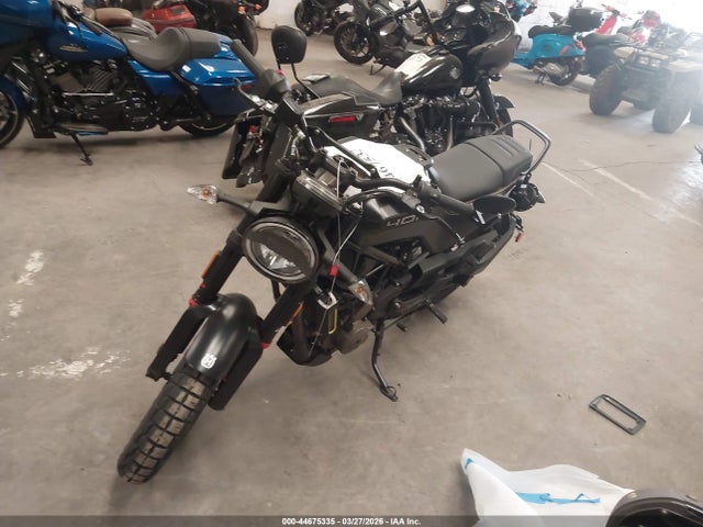 2023 HUSQVARNA VITPILEN 401/SVARTPILEN 401 MD2JUJ403PC224309 Photo 1