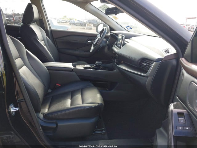 2023 Nissan Rogue Sv Fwd მანქანა იყიდება აუქციონზე, vin: 5N1BT3BA4PC689195, აუქციონის ნომერი: 44675349