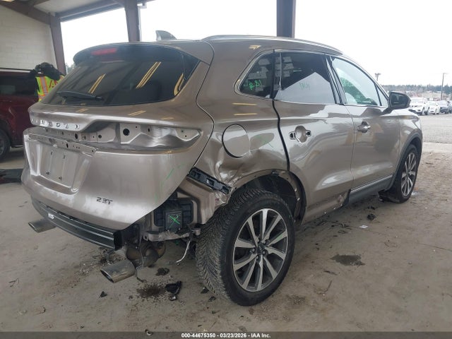 2019 LINCOLN MKC 5LMTJ3DHXKUL08633 Photo 3