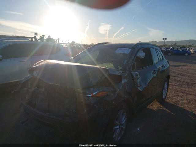 Toyota Corolla Cross Le 2023 7MUCAAAG8PV068765 Image 2