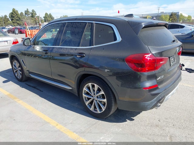 5UXTR9C57JLD71687 BMW X3 Xdrive30i