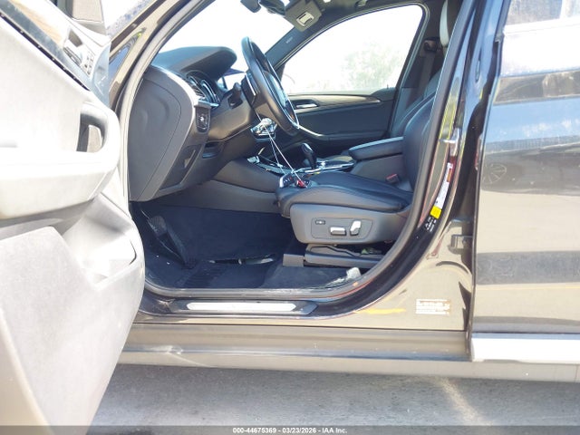 5UXTR9C57JLD71687 BMW X3 Xdrive30i