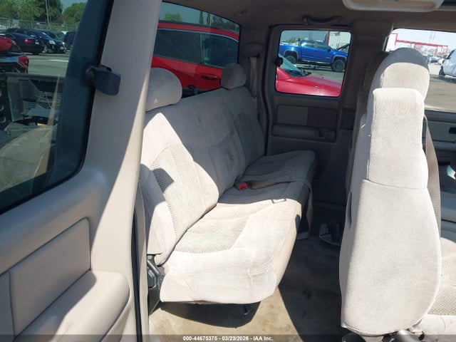 Aukcja sprzedaży 2002 Chevrolet Silverado 1500 Ls, vin: 2GCEC19V421317241, numer aukcji: 44675375