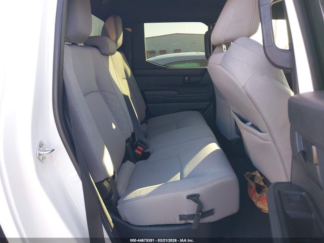 44675391 :رقم المزاد ، 3TMLB5JN2TM209529 vin ، 2026 Toyota Tacoma Sr5 مزاد بيع