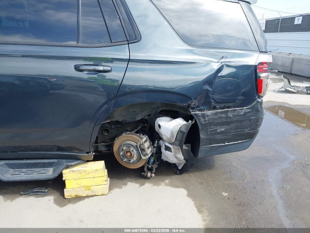 Auction sale of the 2022 Chevrolet Tahoe 4wd Lt, vin: 1GNSKNKT3NR250415, lot number: 44675394
