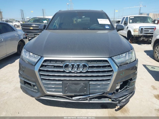 WA1LAAF77JD044957 Audi Q7 3.0t Premium