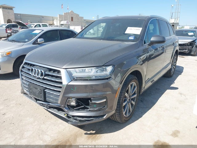 WA1LAAF77JD044957 Audi Q7 3.0t Premium