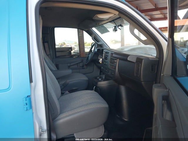 Продаж на аукціоні авто 2025 Gmc Savana Cargo Rwd 3500 Extended Wheelbase Work Van, vin: 1GTZ7HF78S1174756, номер лоту: 44675415