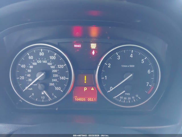 2009 Bmw 328i მანქანა იყიდება აუქციონზე, vin: WBAPH53589A436255, აუქციონის ნომერი: 44675443